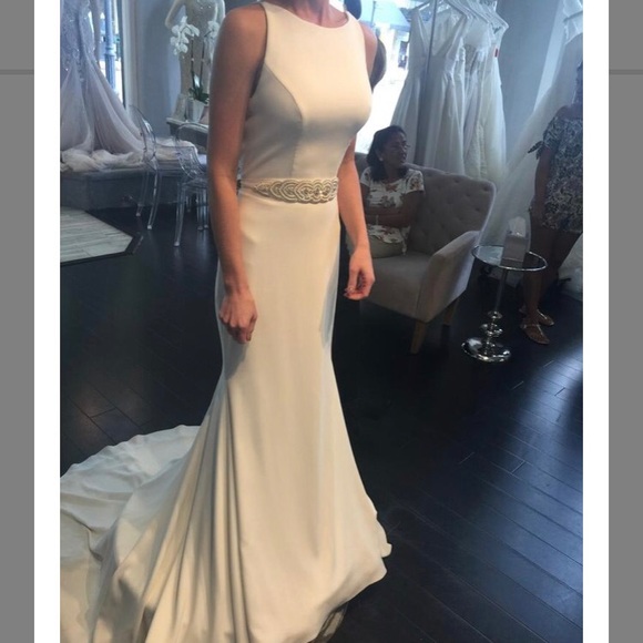 Mikaella Crepe Wedding Dress - Picture 4 of 8